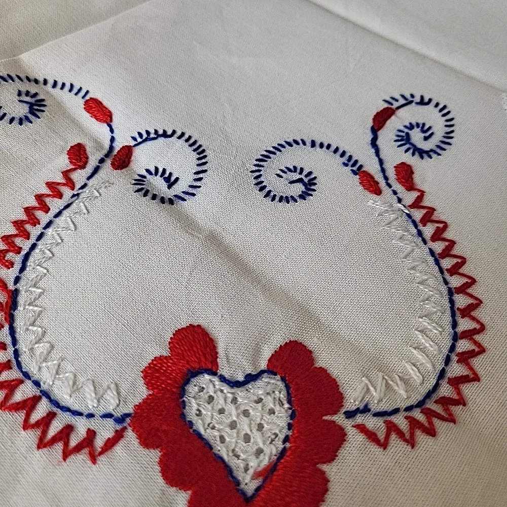 1940s Vintage Embroidered Floral Dresser Scarf Set Of 2 Portugal